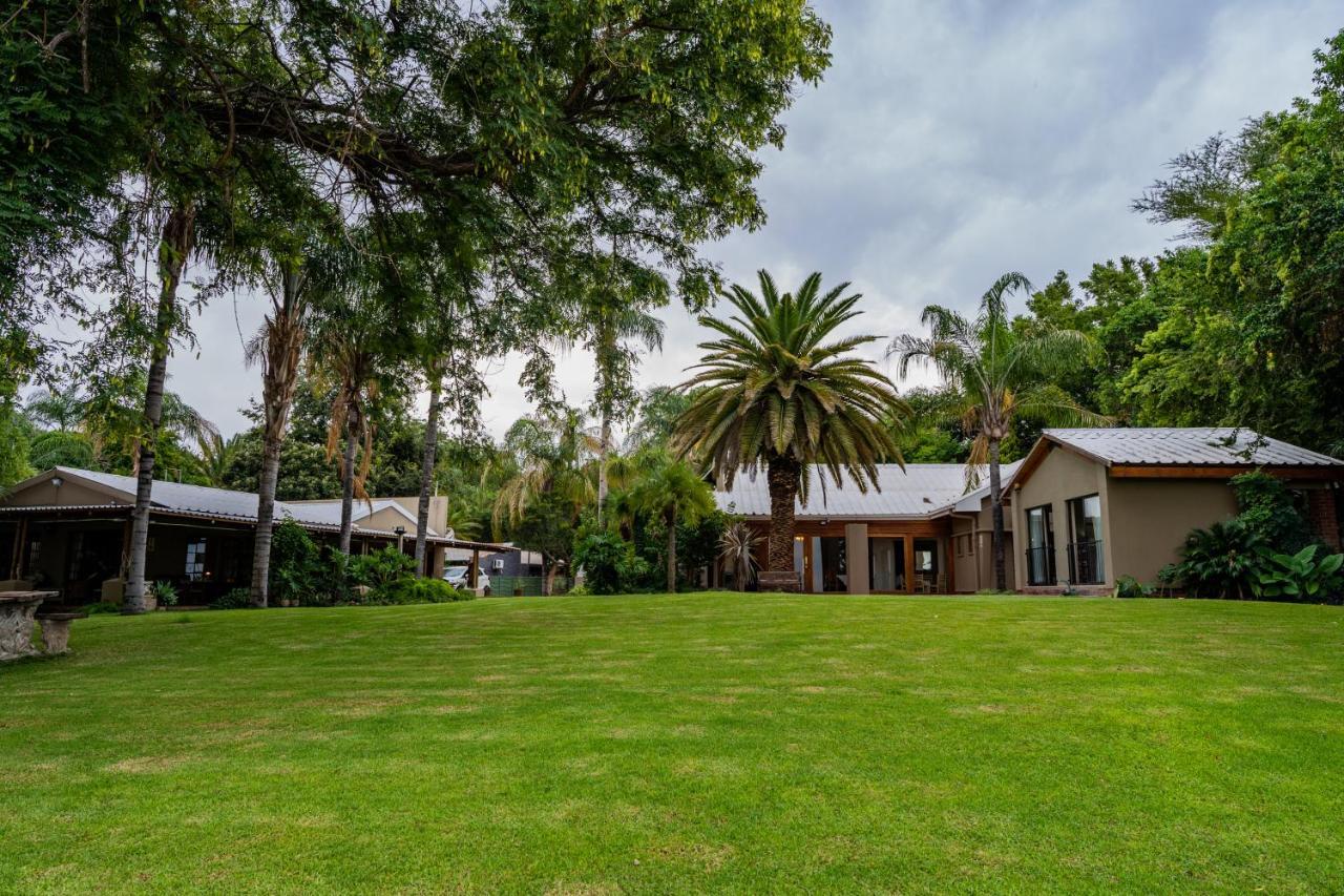 Riverbank Lodge Upington Bagian luar foto
