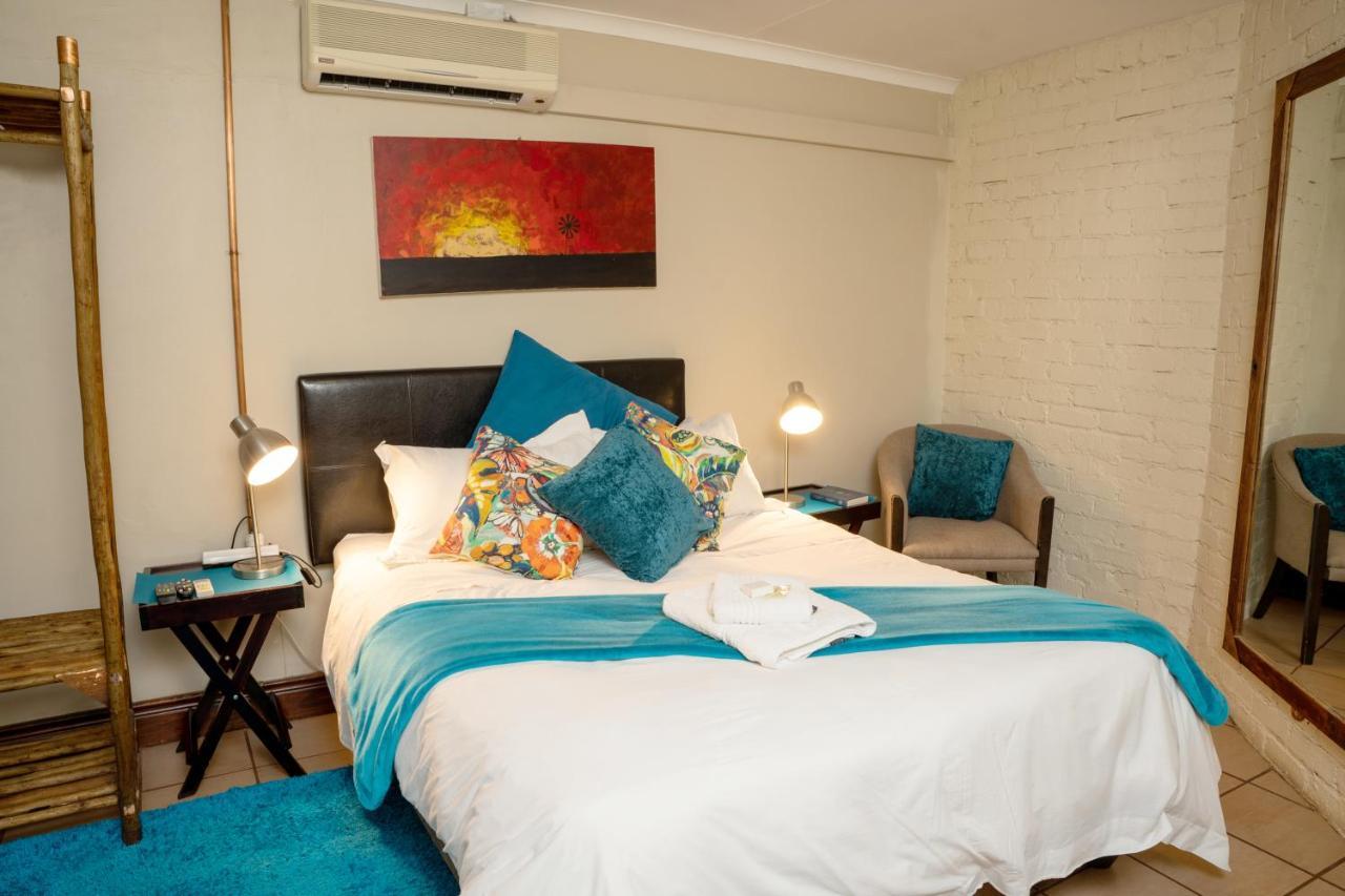 Riverbank Lodge Upington Bagian luar foto
