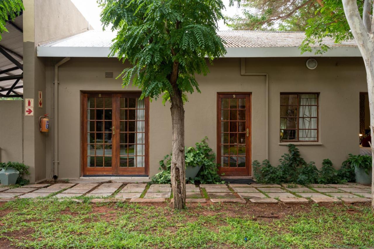 Riverbank Lodge Upington Bagian luar foto