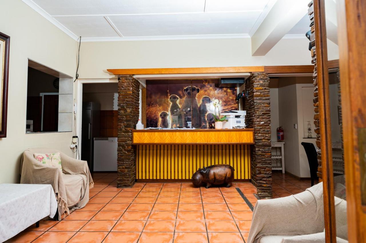 Riverbank Lodge Upington Bagian luar foto