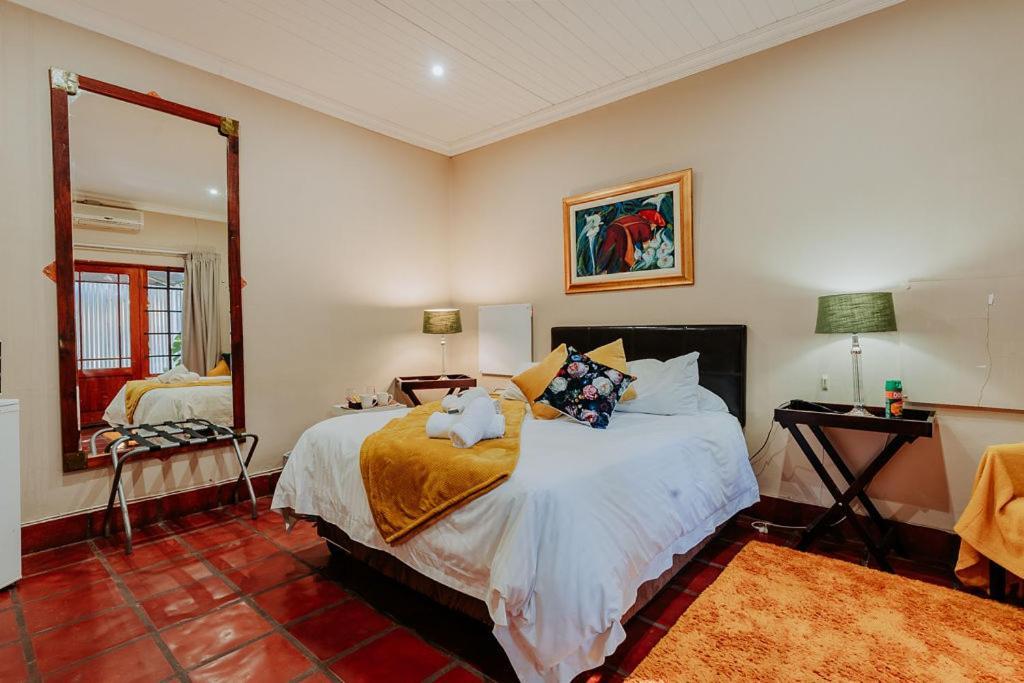 Riverbank Lodge Upington Bagian luar foto
