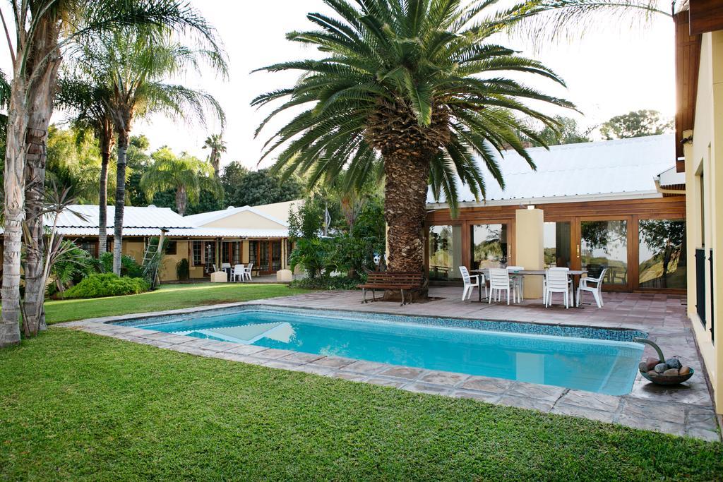 Riverbank Lodge Upington Bagian luar foto