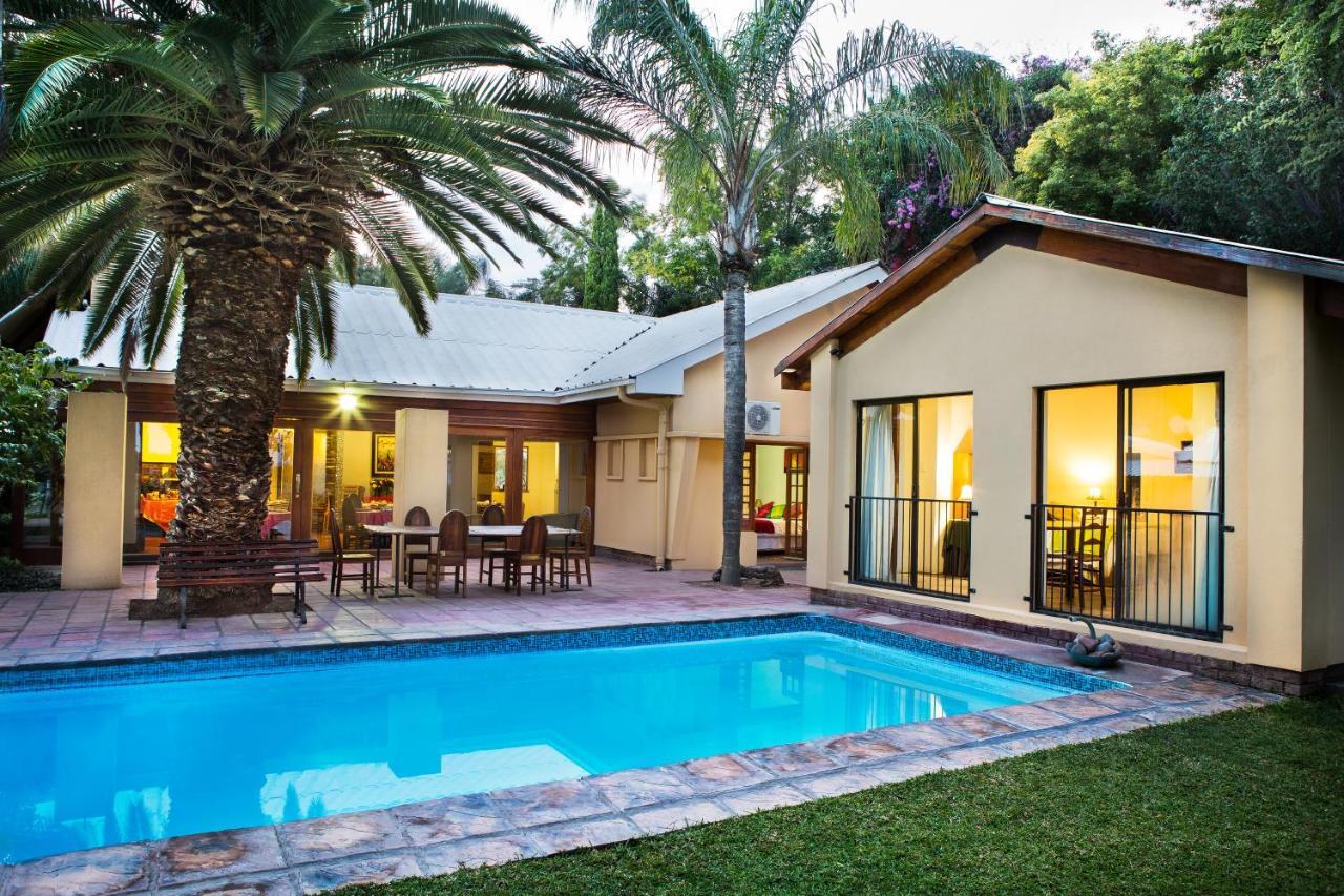 Riverbank Lodge Upington Bagian luar foto